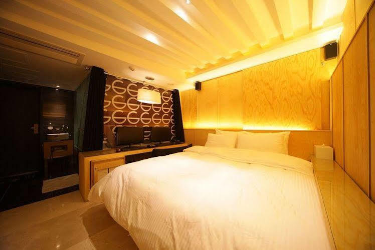 Shinchon Aida Hotel Seul Exterior foto